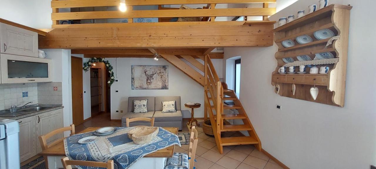 Loft Della Perpetua Di Casa Bernardi, Fuga Romantica Petfriendly Montagnaga  المظهر الخارجي الصورة