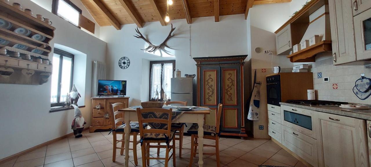 Loft Della Perpetua Di Casa Bernardi, Fuga Romantica Petfriendly Montagnaga  المظهر الخارجي الصورة