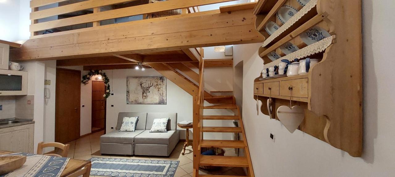 Loft Della Perpetua Di Casa Bernardi, Fuga Romantica Petfriendly Montagnaga  المظهر الخارجي الصورة