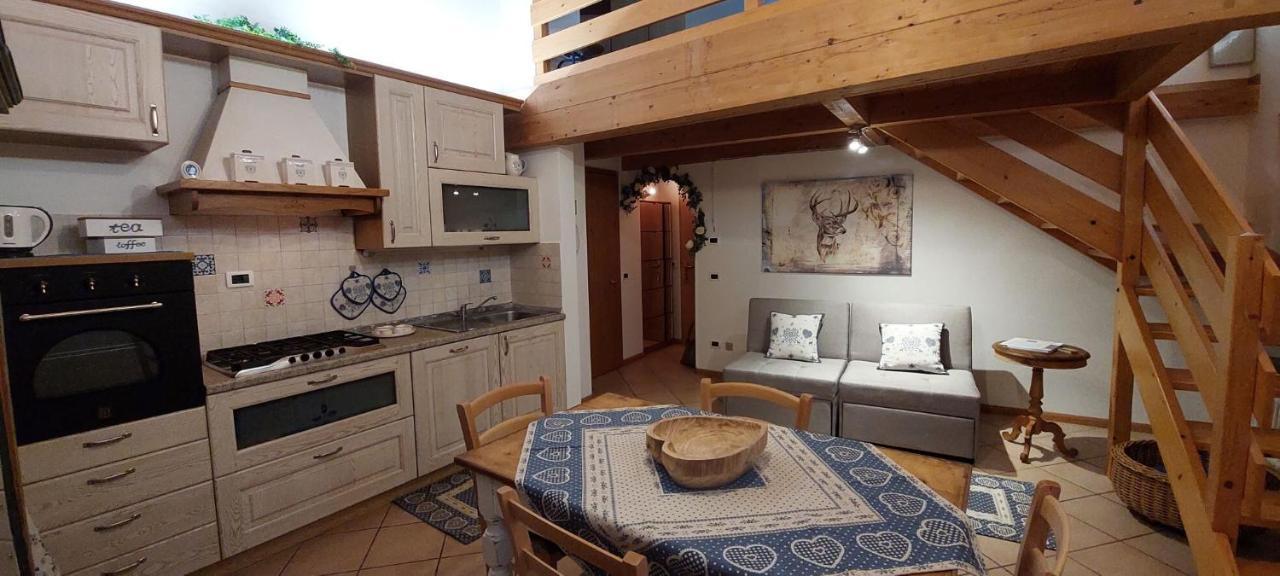 Loft Della Perpetua Di Casa Bernardi, Fuga Romantica Petfriendly Montagnaga  المظهر الخارجي الصورة