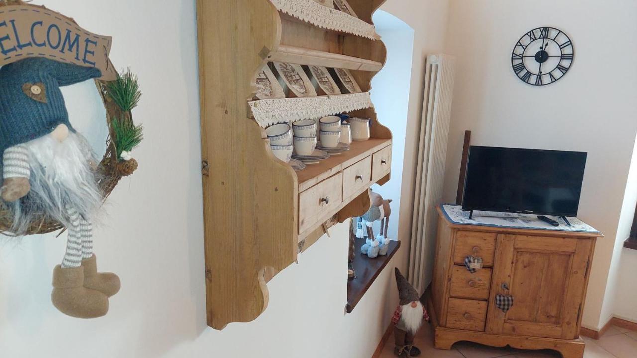 Loft Della Perpetua Di Casa Bernardi, Fuga Romantica Petfriendly Montagnaga  المظهر الخارجي الصورة